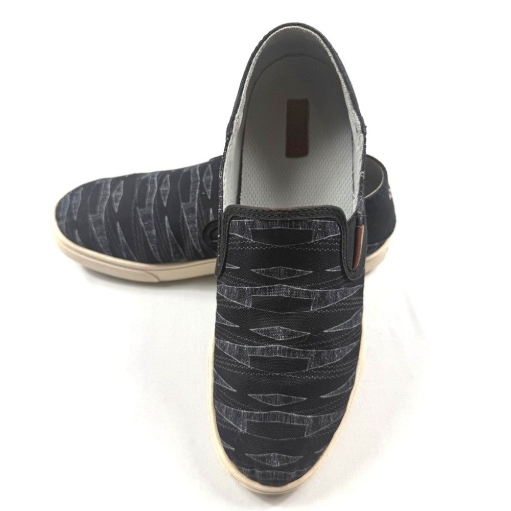OluKai Pehuea Pa'I Womens 8.5 Black Grey Tribal Slip On Sneakers 20360-40XK